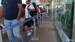 Ngong Ping 360(Tung Chung)Hongkong adventure/queuing for ticket redemption@lolakidsmixtv5957 