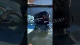 🔥 When This Mercury Racing 300X Fires Up at the Ramp&hellip; HEADS TURN! 💥👀 #BoatLife #mercuryracing