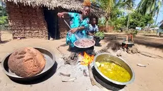 African Village Hairstyles💇‍♀️🌍 & Peanut Butter Cow Bone Soup 🥘 with Brown Ugali & Veggies🥬Cooking