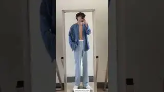Taehyung kept his promise & show us his abs 🥵🥵🤭#taehyung #taehyungabs#bts