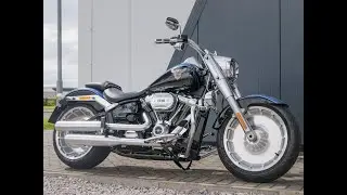 2018 Harley-Davidson FLFBS 115th Anniversary Fat Boy 114 in Legend Blue and Vivid Black