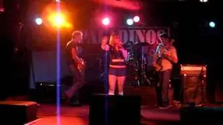 Nikki Z Live at Paladinos 