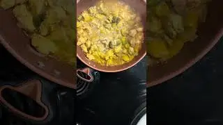 This is chicken and rice so delicious 😋 