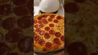 Pampered Chef Pizza Peel!  Use & care