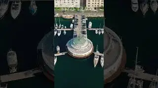 Der Hafen von Pula