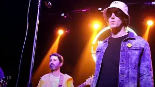 Columbia - Banda Supersonic (Oasis Cover) Brasil