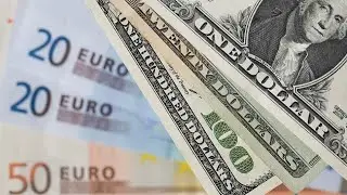 Super Strong Dollar an Armageddon Case, SocGen's Juckes Says