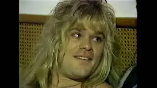 New Music, Toronto TV November 1984 - Blackie Lawless + Chris Holmes interview (in bed) : Wild Child