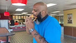 Hardee's NEW Spicy Western Bacon Cheeseburger | SMASH or PASS?
