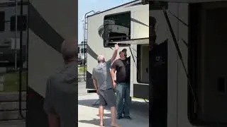 #RV #rvmaintenance for a living 💰