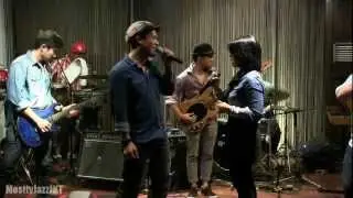 Maliq & D'essentials - Sampai Kapan @ Mostly Jazz 22/02/13 [HD]