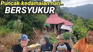 Syukuran bareng teman, Padepokan Mat Tukul sudah rampung.