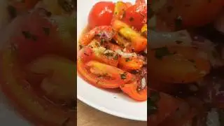 Маринованные помидоры за пару часов #рецепт #томаты #помидоры #базилик #чеснок