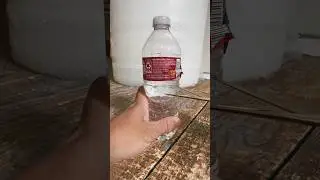 Water bottle vs scissors #asmrsounds #stressrelief