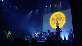 Satriani plays Sahara Live #guitargod