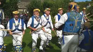Thames Valley Morris Men dance Ring o Bells from Lichfield in Brockhampton, 2017