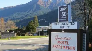 Queenstown Motel Apartments - Queenstown - New Zealand