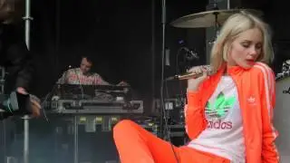 The Asteroids Galaxy Tour - Bevrijdingsfestival Wageningen 2015