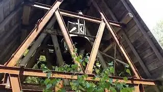 Ich l&auml;ute einen Glockenturm (im Museumsdorf)