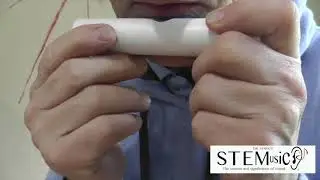 Making a sound on an aerophone/flute