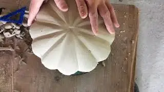 【臼杵焼】輪花十二弁浅鉢