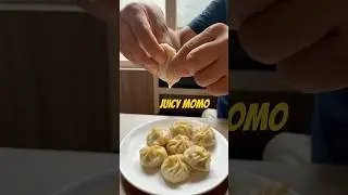 Kathmandu's Most Juicy Momo #Juicymomo #thulomomo
