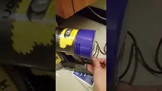 Dyson V8 could not be charged!