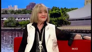 Amanda Barrie interview this morning (UK) 14/Oct/2025
