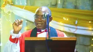 ASKOFU DR CHILONGANI AKIHUBRI KATIKA MOJA YA IBADA ILIYOFANYIKA KATIKA KANISA KUU LA ROHO MTAKATIFU