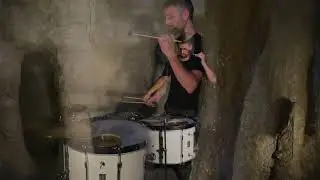 Musique & Nature XXIII - Percussions dans la grotte, mettant en vedette Zac Pulak