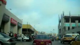Plaza San Miguel estacionamiento SAliendo hacia Av Riva Aguero Lima Peru