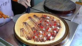 Rainbow Crepe with Various Toppings (รินโบว์ครีป ) - The Perfect Sweet Treat in Bangkok