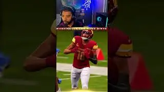 He put a LINEMAN at Quarterback 🤣