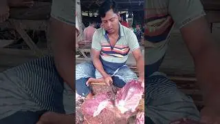 Super fastest beef cutting by expert butcher. #shorts #viralshorts #superfastest #beefcuttingskills