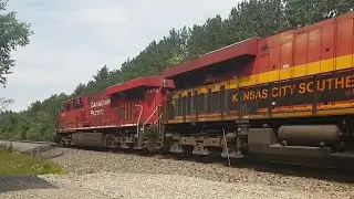 Canadian Pacific 231 westbound at Swan Crossing, Oxford Mills, Ontario. July 5, 2025.