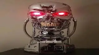 A must-have product! 1/1 Scale Replica Resin Terminator T800 Skull Endoskeleton Lift-Size Bust Fig
