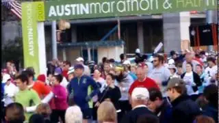 2010 Austin Marathon and Half Marathon Start (2 of 2)