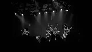 The Ramonas - Gimme Gimme Shock Treatment / Chinese Rock