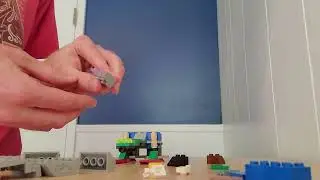 Alien Skimobile  - Custom Lego Build Deconstruction