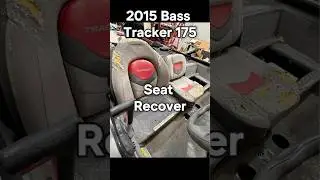Bass Tracker 175 Seats Sun-fried seats, recovered in top-grade marine vinyl. 2015 175 TXW Tracker