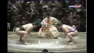 Natsu 2000 Day 14 (Juyokka-me) (平成12年夏場所14日目)