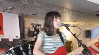 Hazel English - Never Going Home (HD) - Horatio's, Brighton - 19.05.17