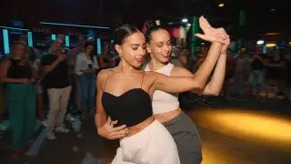 Serenata 🤍 María Brotóns y Eva Tamayo 🤍 Supersalseros Valencia