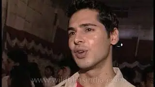 Karisma Kapoor, Jackie Shroff, Tinnu Verma and Dino Morea on 'Baaz'
