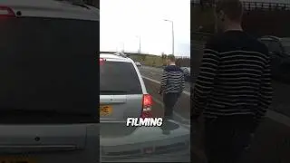 Kia Driver Blocks Traffic for No Reason &ndash; Chaos Ensues!🚗⚠️