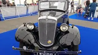 Ewbanks At The British Motor Show - Lot 28 - 1936 Morris 8 Series 1