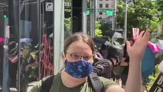 [Looters] Antifa Looting Amazon Store In Seattle 07-2020