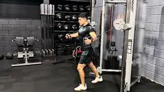 Mid Cable Chest Fly 