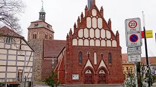 Luckenwalde.К городской  площади,Рождественская елка  23.12.2025