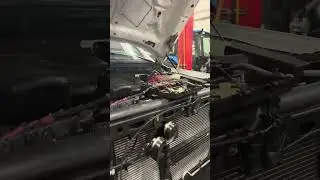 Over heating 5.4! # Mechanic # Ford # Overheating #